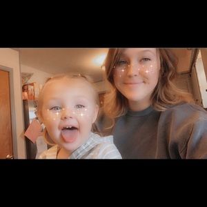 Meet your Posher, Maci